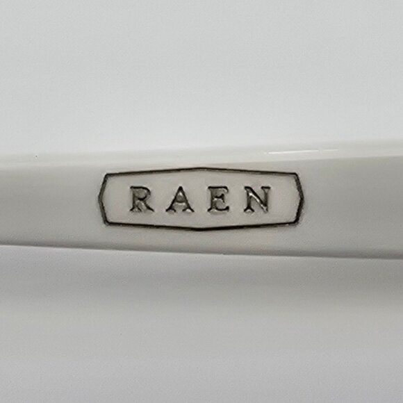 Raen Luxury Wig Ashtray Peroxide White Frame Green Lens Cat Eye Sunglasses 51mm main image 14